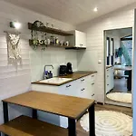 キャンプ場 Polwysep Zacisze - Tiny House Village