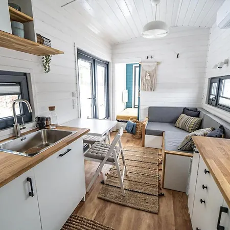 Polwysep Zacisze - Tiny House Village Campsite Przywidz (Gdansk)