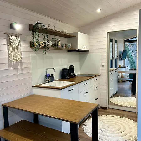 Camping Polwysep Zacisze - Tiny House Village
