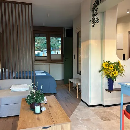 مكان تخييم Polwysep Zacisze - Tiny House Village *