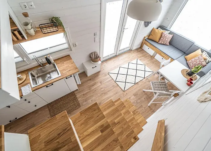 Polwysep Zacisze - Tiny House Village Camping Przywidz (Gdansk)