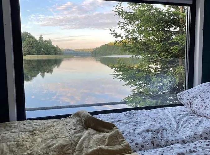 Polwysep Zacisze - Tiny House Village