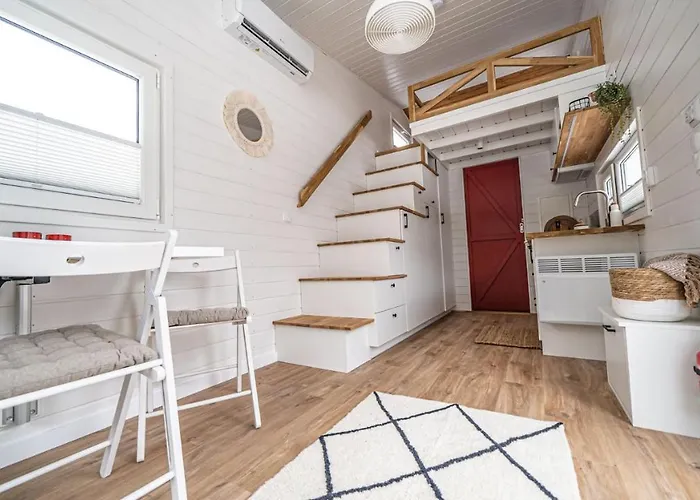 Camping Polwysep Zacisze - Tiny House Village Przywidz (Gdansk)