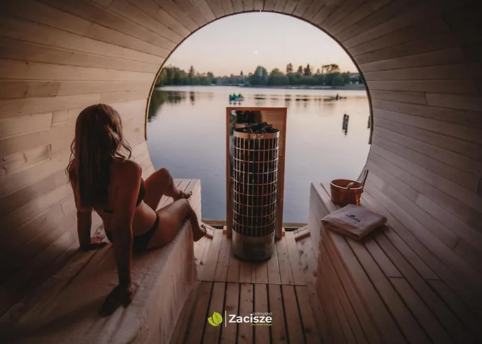 Polwysep Zacisze - Tiny House Village Camping