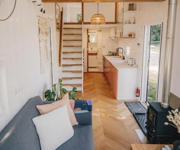 Polwysep Zacisze - Tiny House Village * Przywidz (Gdansk)