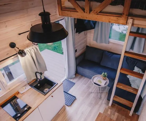 Polwysep Zacisze - Tiny House Village Camping *