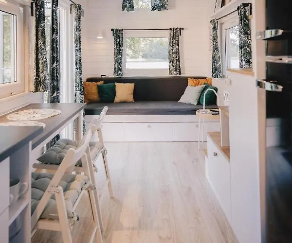 Camping Polwysep Zacisze - Tiny House Village *